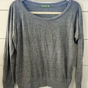 Alternative Earth Women's Grey long-sleeve top